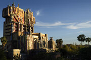 Guardians of the Galaxy - Mission BREAKOUT! (attraction) 004