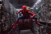 バルチャーとの対峙を準備するスパイダーマン
