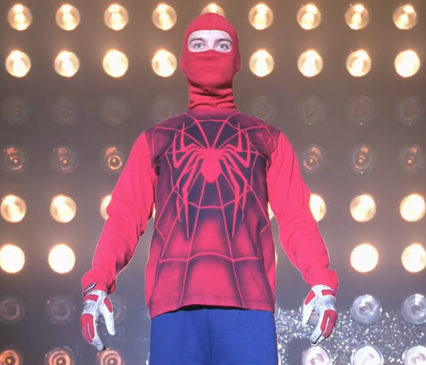 Самый первый костюм человека паука