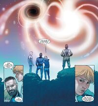 Reed Richards (Earth-616), Franklin Richards (Earth-616), Susan Storm (Earth-616), and Owen Reece (Earth-616) from Secret Wars Vol 1 9 001