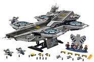 SHIELD Helicarrier-2