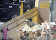 Pre-VFX Hulk; Filming in Johannesburg