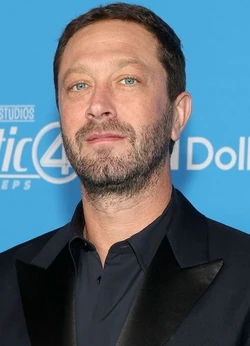 Ebon Moss-Bachrach