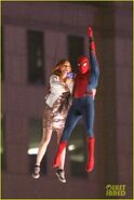 Spider-man-stunt-doubles-helicopter-scene-02