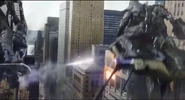 NBBAYEG.jpg (102 KB) The Chitauri flying through the city.