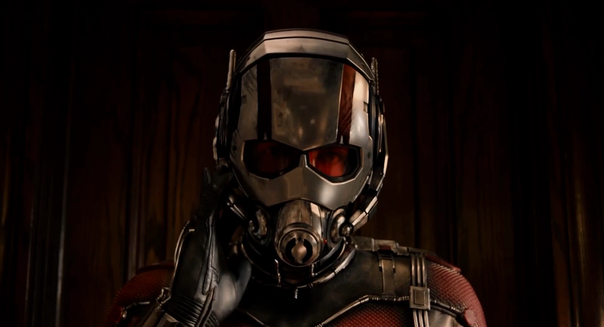 ant man helmet