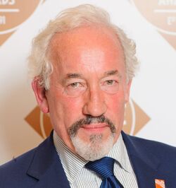 Simon Callow