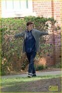 Tom-holland-sprints-spider-man-set-atlanta-08