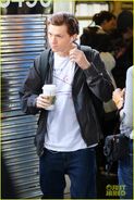 Tom-holland-films-spider-man-homecoming-queens-19