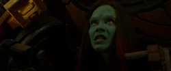 Gamora tente de fuir 