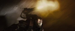 WarMachineShootingAtIronMan-Tunnel