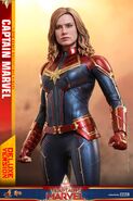 Captain Marvel Hot Toys 2