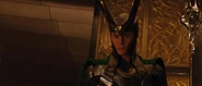 KingLoki-SpeakingToWarriors.jpg (95 kio) Premier casque