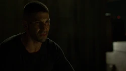 Castle accuse Daredevil d'être un lâche