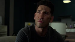 Castle apprend l'évasion de Billy Russo