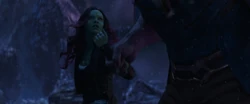 Gamora forcée par 