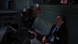 Fury assiste à la mort de 