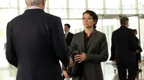 Droit super-humain (40 kio) 2. Droit super-humain