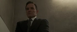 Coulson choisit de laisser  s'echapper