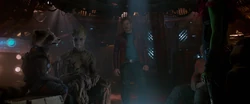 Groot réuni avec son équipe