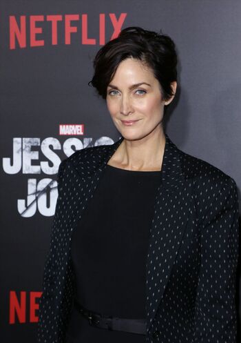 Carrie-anne-moss