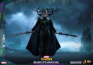 Marvel-thor-ragnarok-hela-sixth-scale-hot-toys-903107-17