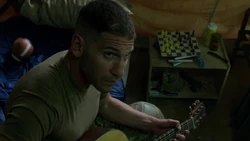 Castle rencontre l'artilleur Henderson