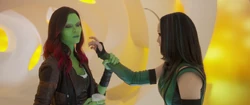 Gamora refuse le toucher de 