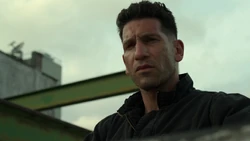 Castle espionne Turk Barrett dans le gymnase de Kazan