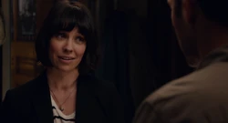 Van Dyne et  discutent du plan