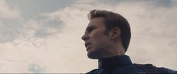 Captain America donne des ordres aux Avengers