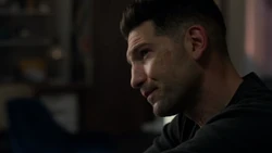 Castle perd une nouvelle manche contre Amy Bendix