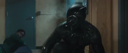 Black Panther prend des mesures lors d'une attaque