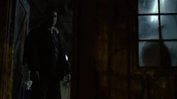 Castle refuse d'écouter le plaidoyer de Karen Page