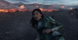 Sersi poignardée par 