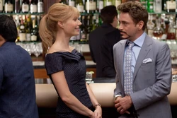 Potts et  arrivent à Monaco