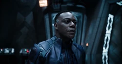 Le Maître de l'évolution parle avec 89P13