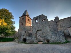 Xfrankenstein castle broad.jpg.pagespeed.ic