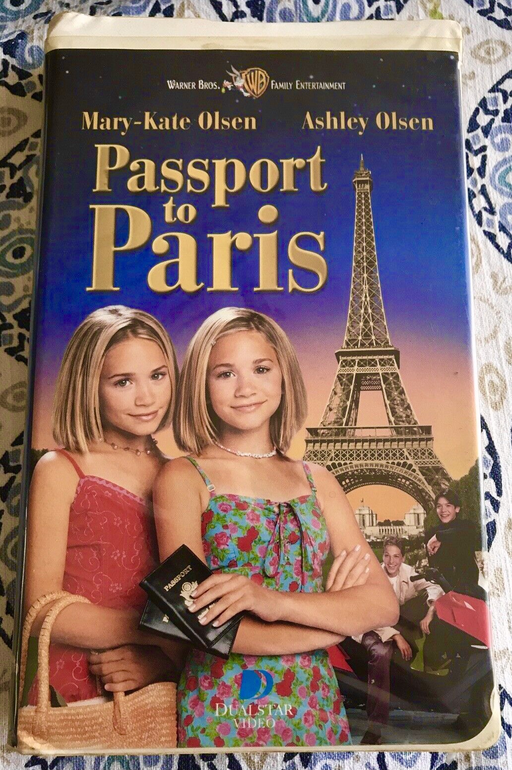 Passport to Paris (VHS and DVD) | MaryKateandAshley 12x Wiki | Fandom