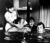 109bts.jpg (111 KB) Behind the scenes