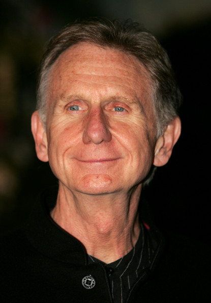 Актер рену. Рене Обержонуа. Rene Auberjonois actor. Rene Auberjonois Painter.