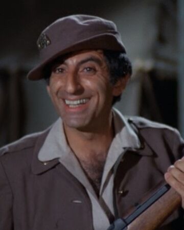 Maxwell Q Klinger Monster M A S H Fandom