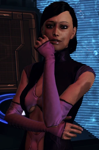 She's no Traynor in looks