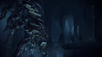 Size comparison between a Leviathan and a Triton mech