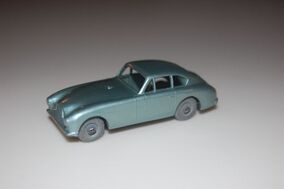 Lesney online aston martin