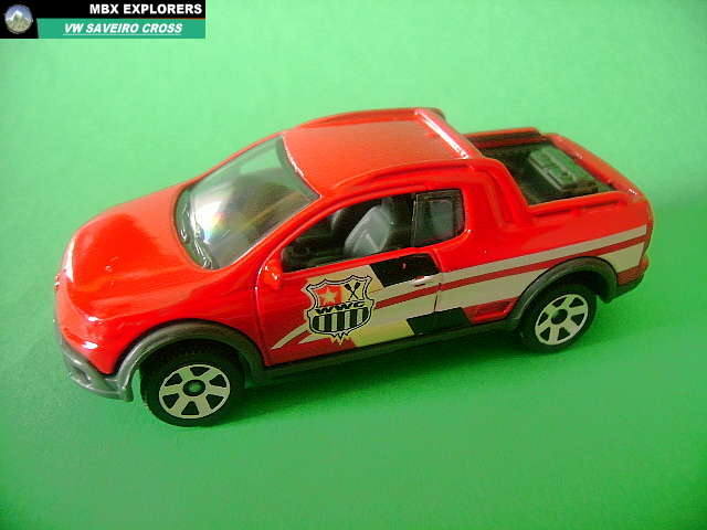 2011 MATCHBOX VOLKSWAGEN SAVEIRO CROSS MBX TOURS 1:64 DIECAST