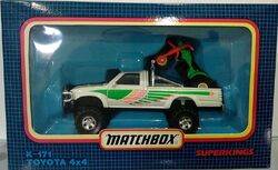 Toyota hilux 2025 matchbox car