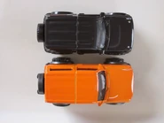 FordBronco2021sIMG 7040new2.jpg (94 KB) 2021 Ford Bronco 2022 Matchbox Collectors black version vs Hot Wheels '21 Ford Bronco 2021 Mainline orange version