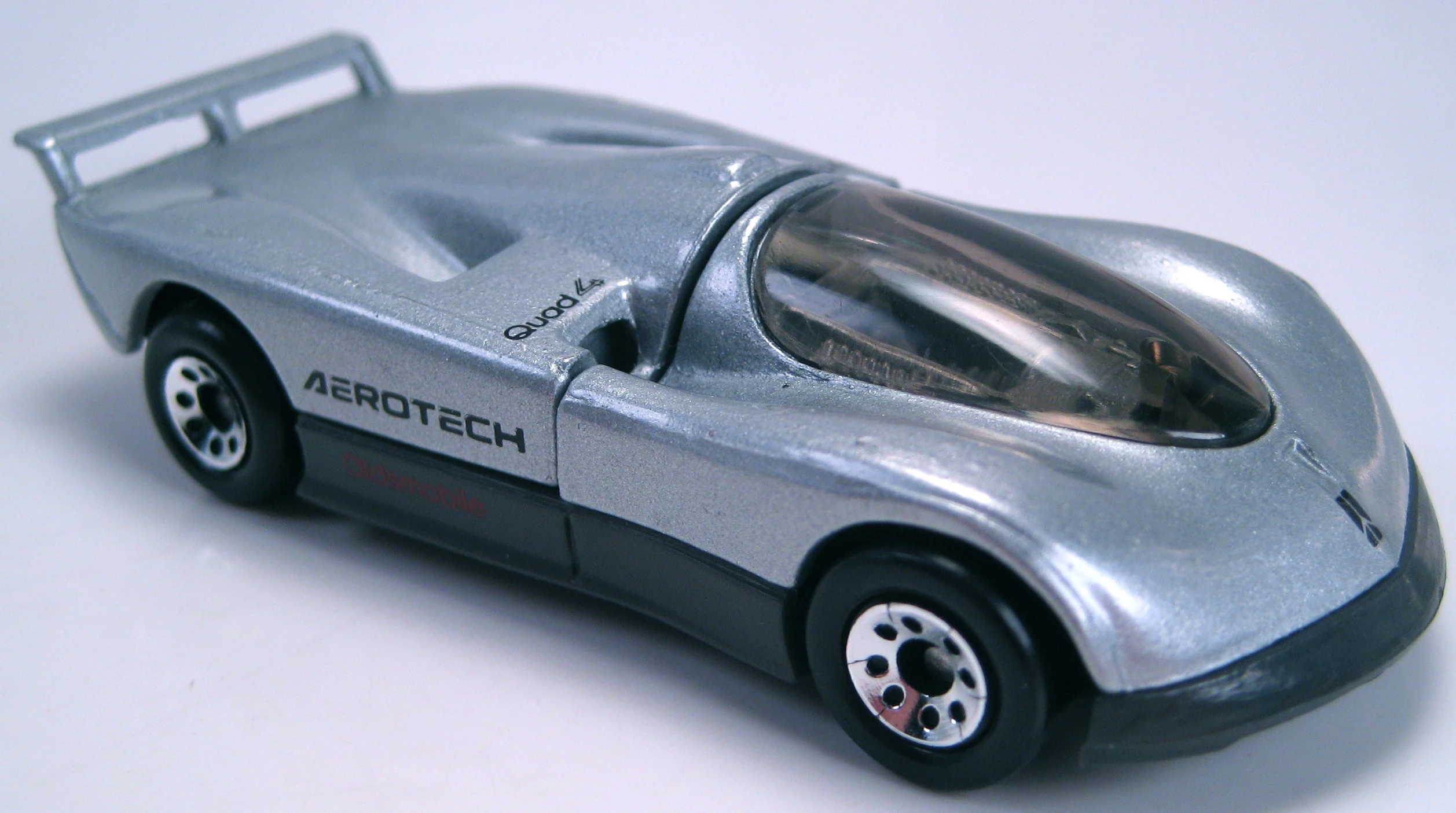 matchbox oldsmobile aerotech