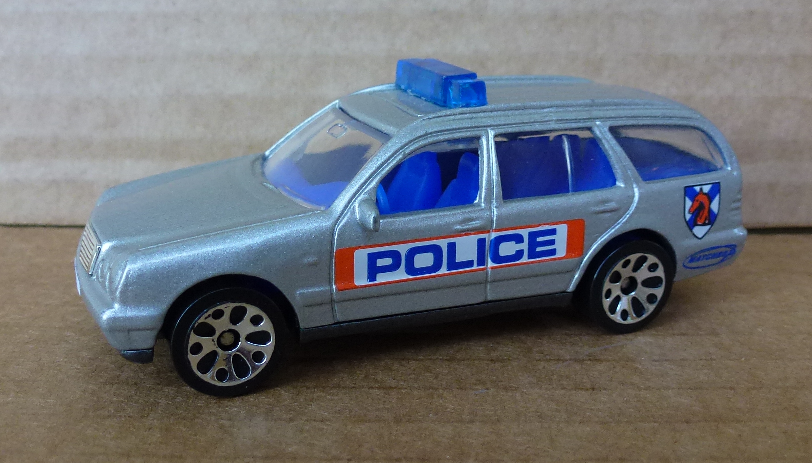 Matchbox mercedes benz e430 wagon hotsell